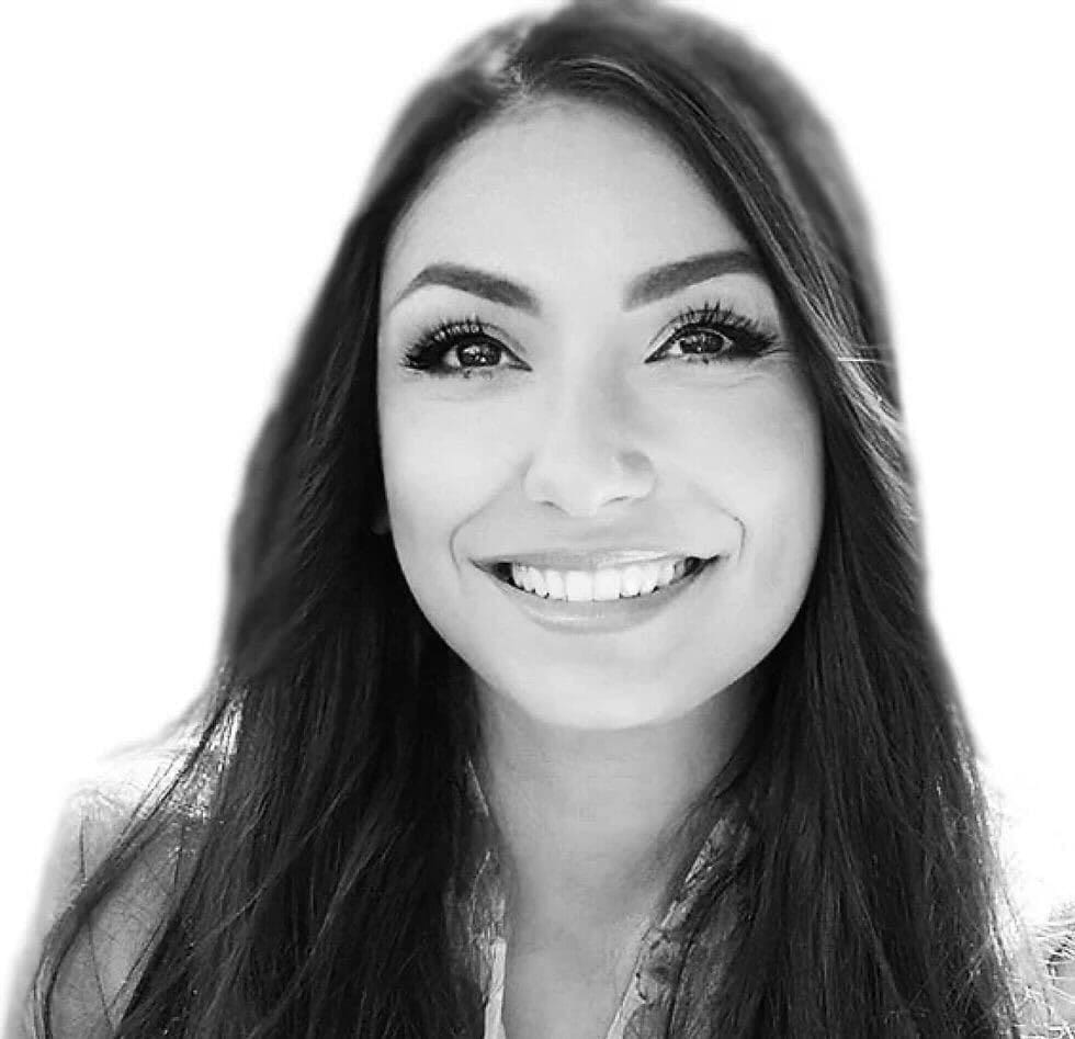 MarvaAbouei | curaJOY